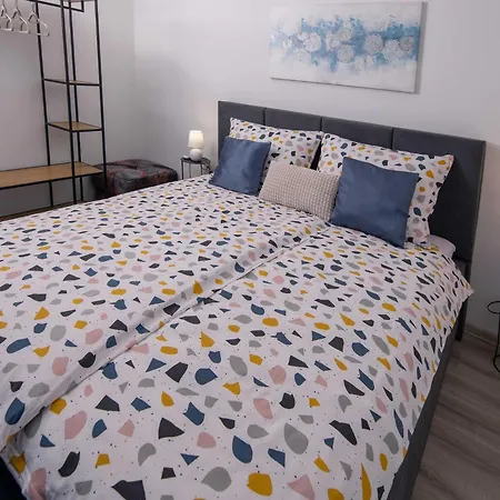 Apartamento Point - Two Bedroom With Balcony